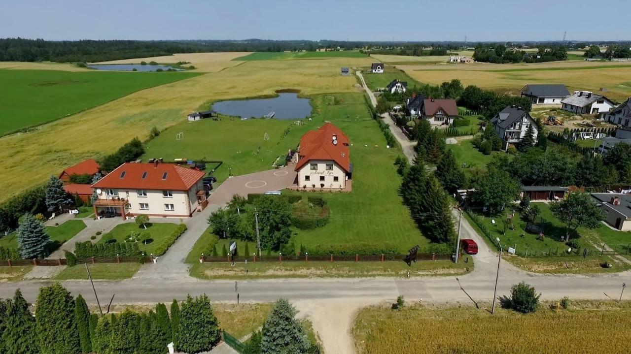 Agro Nad Stawem Żukowo Exterior foto